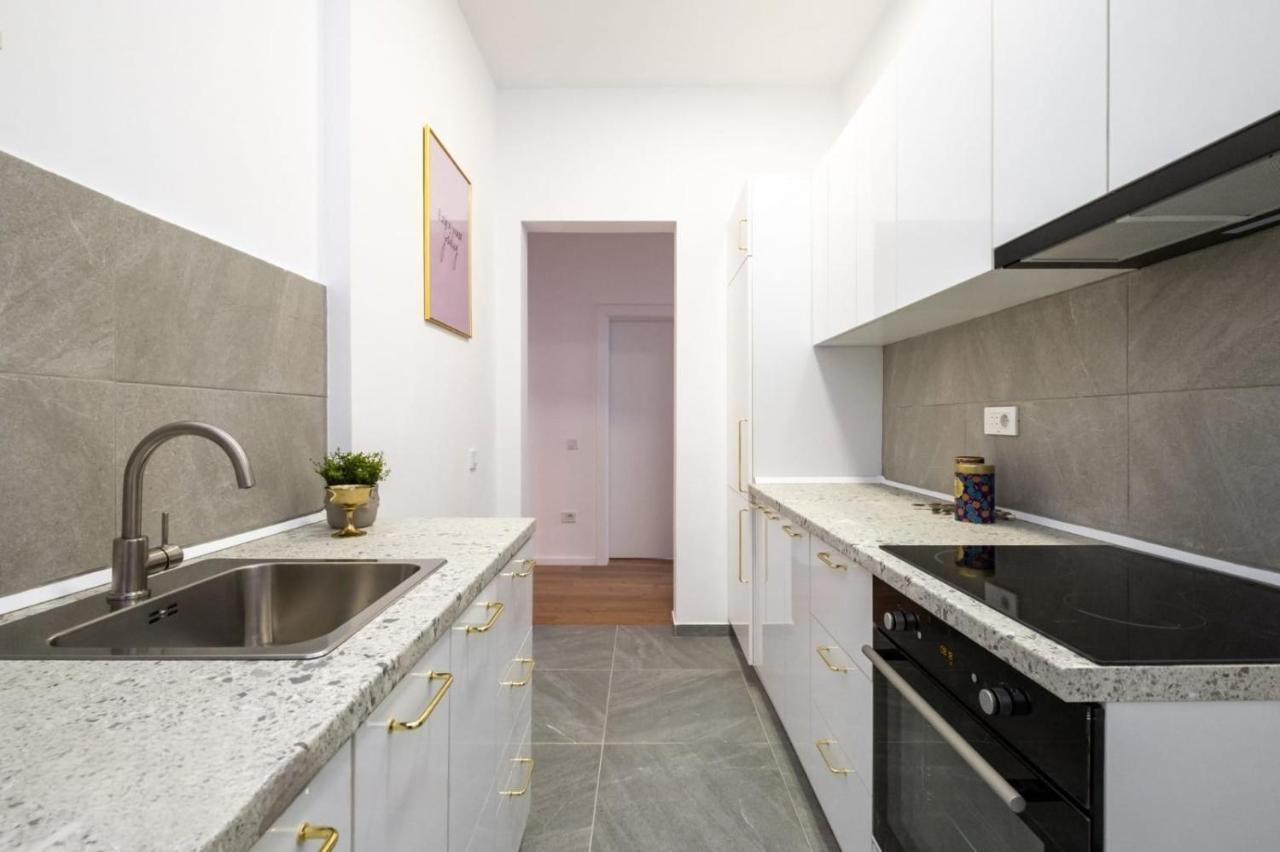 Gorgeous Bucharest Apartments Old Town Εξωτερικό φωτογραφία