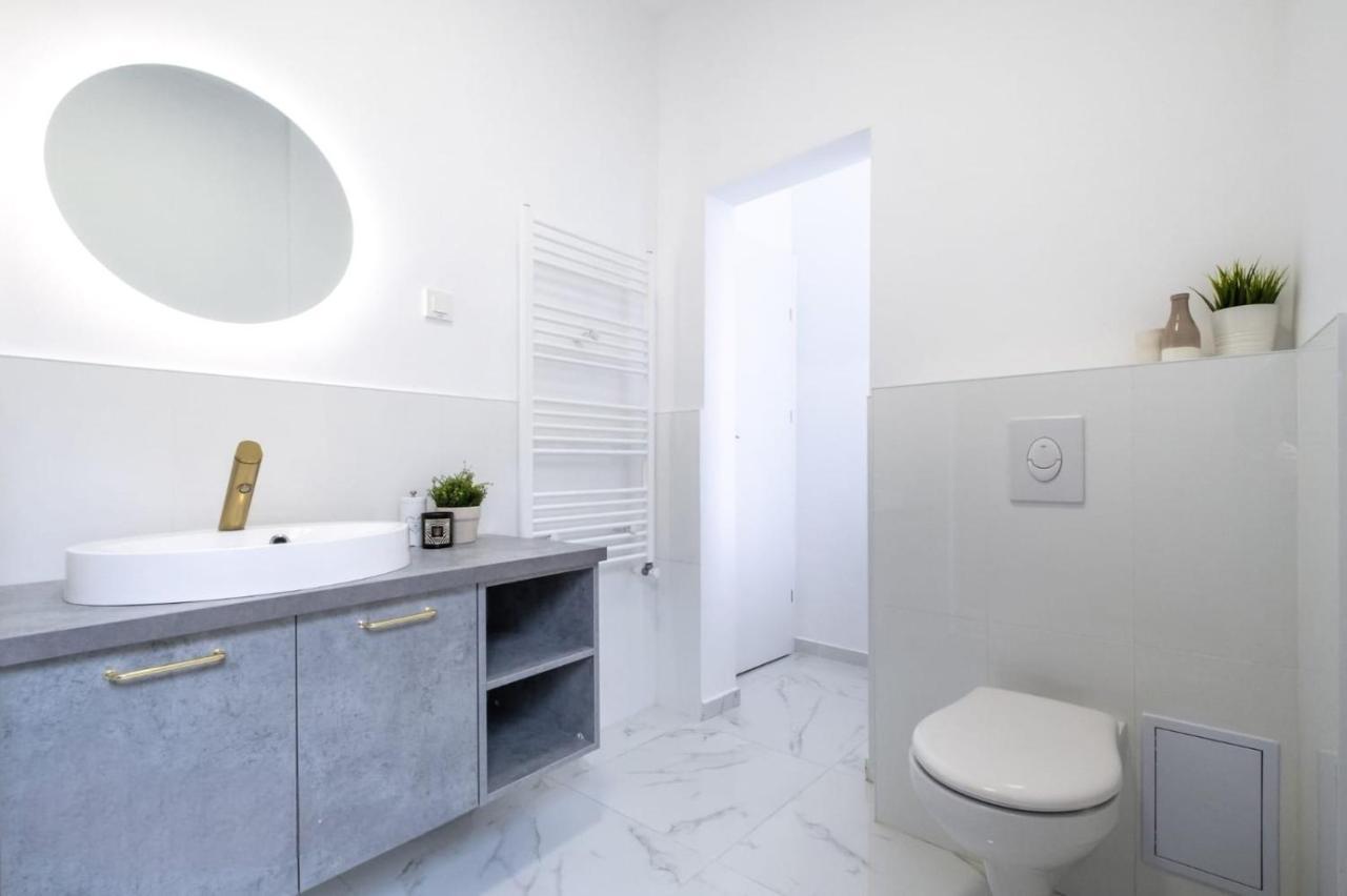 Gorgeous Bucharest Apartments Old Town Εξωτερικό φωτογραφία